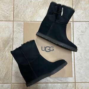 UGG Classic Femme Button Boots, Black, Size 8